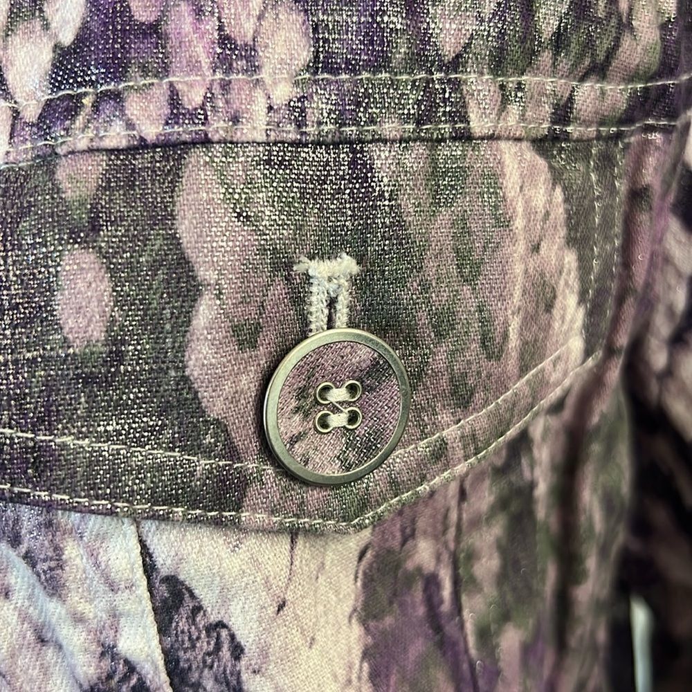 Chico's Women's Snakeskin Patterned Button Front … - image 2